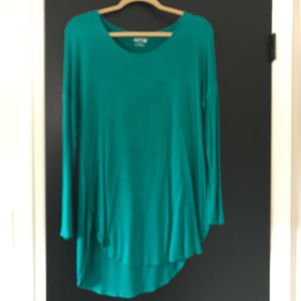 Apt 9 Green tunic Sz M